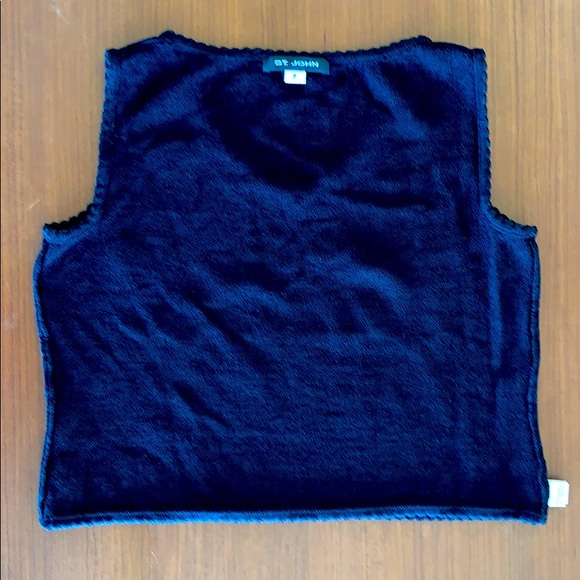 Saint John Navy V-Neck Sleeveless Top P - Picture 6 of 6